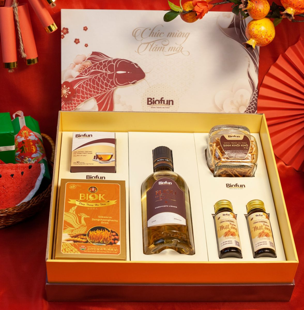 tặng quà cho bố mẹ