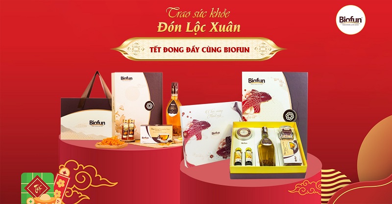 tặng quà cho bố mẹ