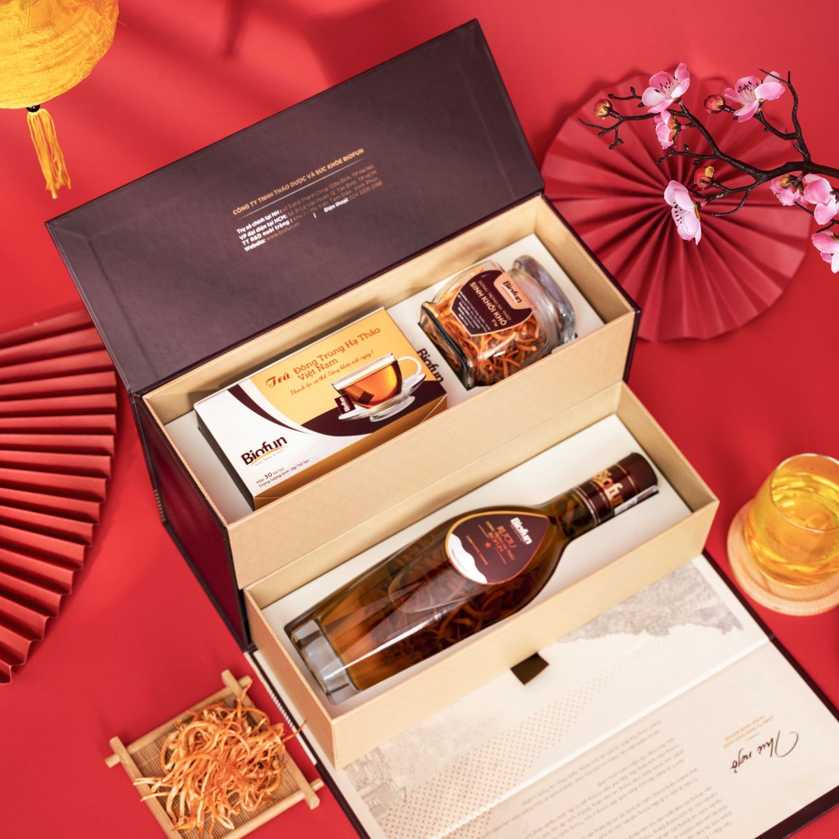 tặng quà cho bố mẹ